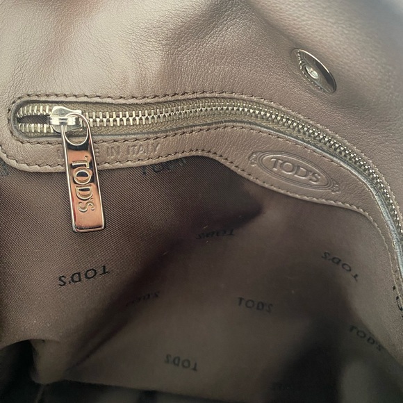 💎Quiet Luxury 💎TOD’s  Leather Hobo Shoulder Tote Bag Taupe (Brown/Gray) - Picture 7 of 11